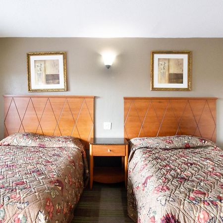 Whitehouse Motel Richmond South Bellwood Экстерьер фото